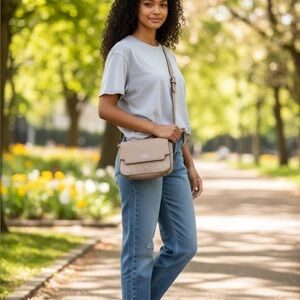 GUESS Tan and Brown Logo Crossbody Bag